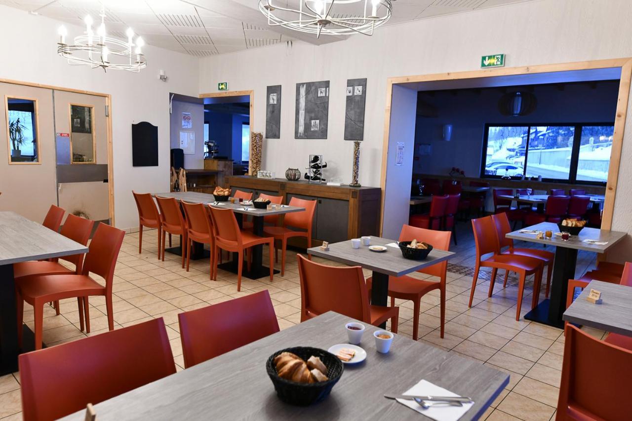 Hotel Restaurant Le Centre Lelex Ngoại thất bức ảnh