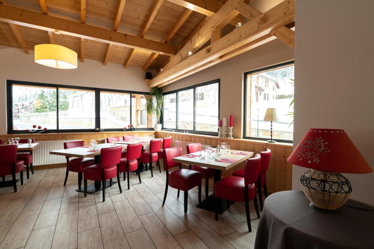 Hotel Restaurant Le Centre Lelex Ngoại thất bức ảnh